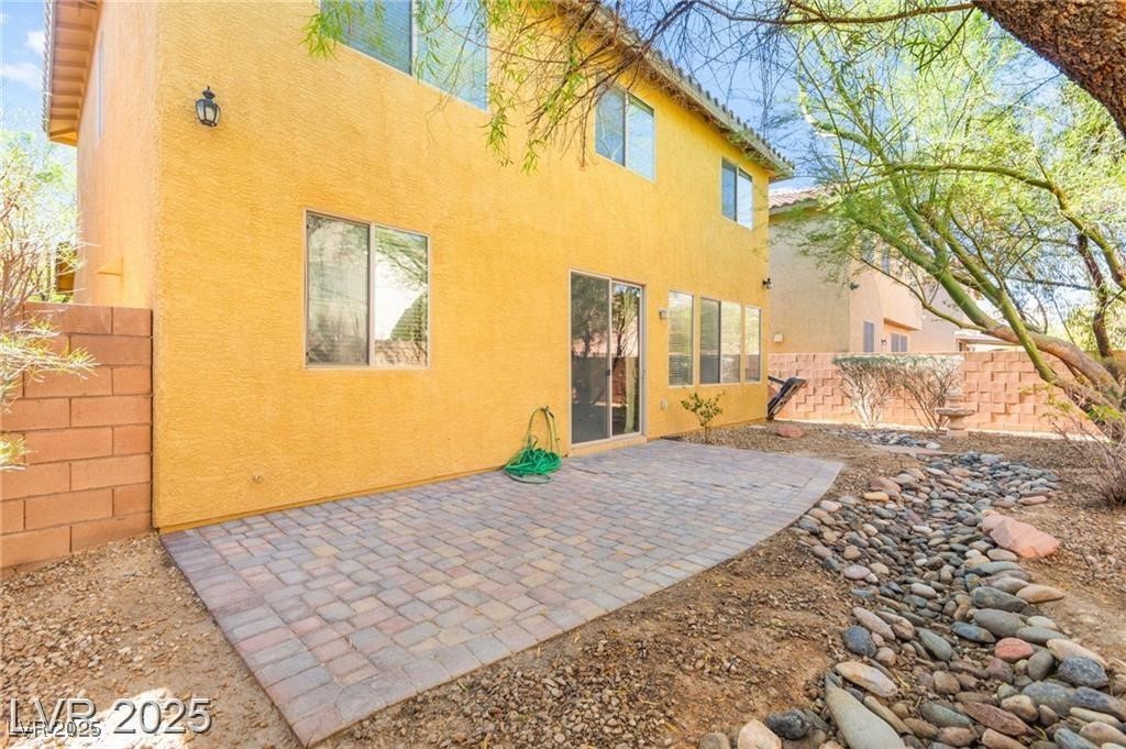 10568 Peach Creek Street