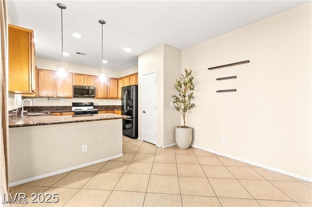 10568 Peach Creek Street