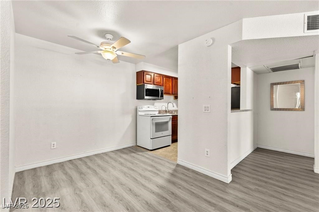 2606 South Durango Drive 276