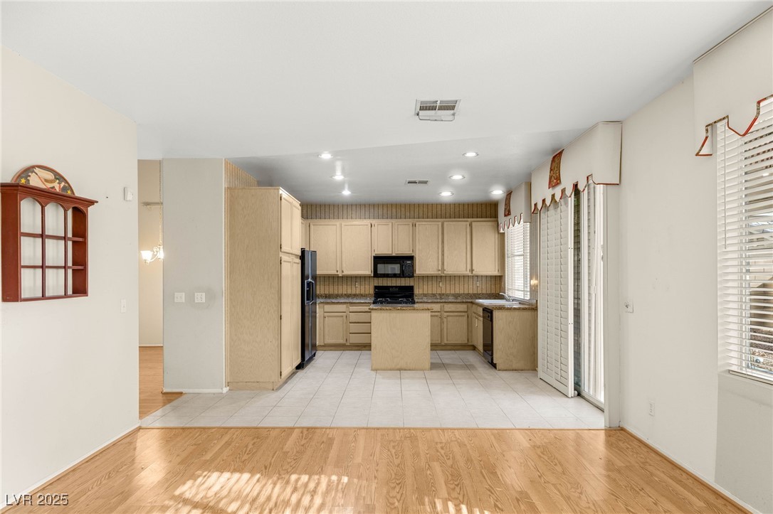 4536 Grandspur Street