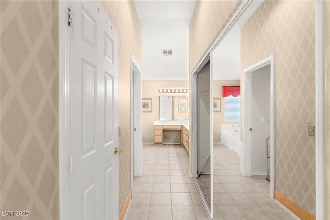 4536 Grandspur Street