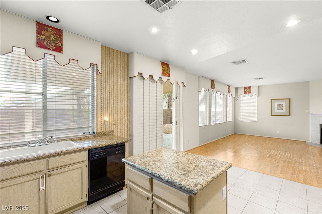 4536 Grandspur Street