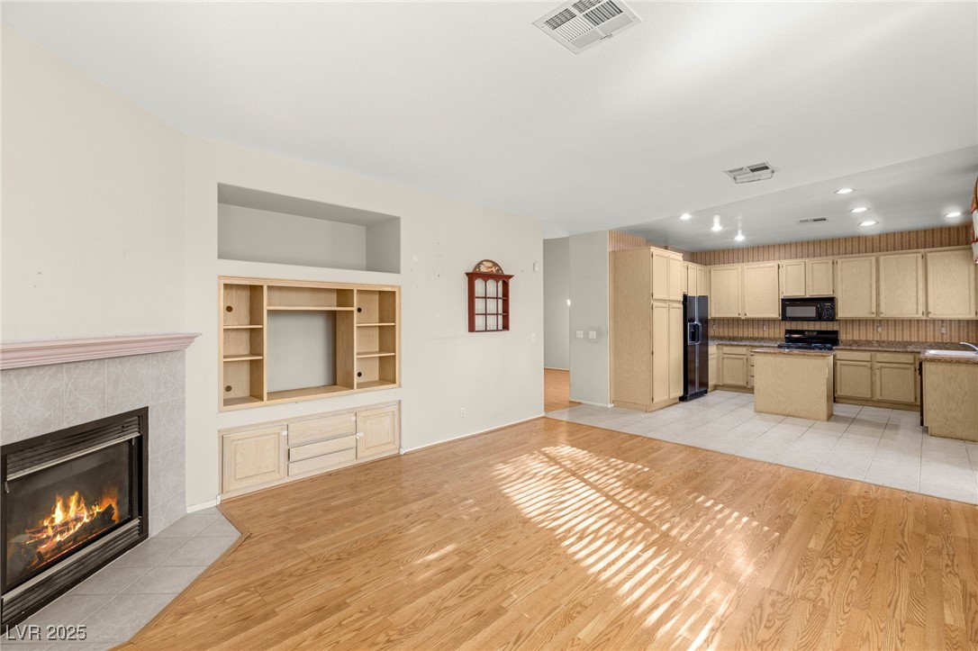 4536 Grandspur Street