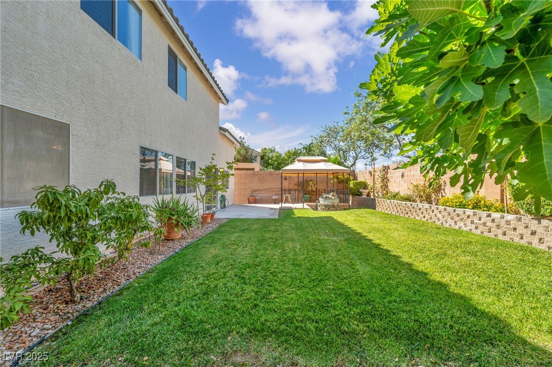 7816 Purple Mountain Avenue