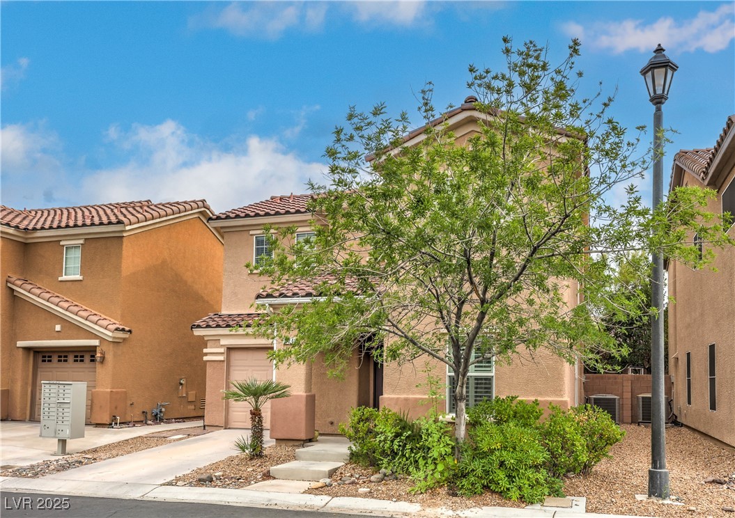 671 Port Talbot Avenue