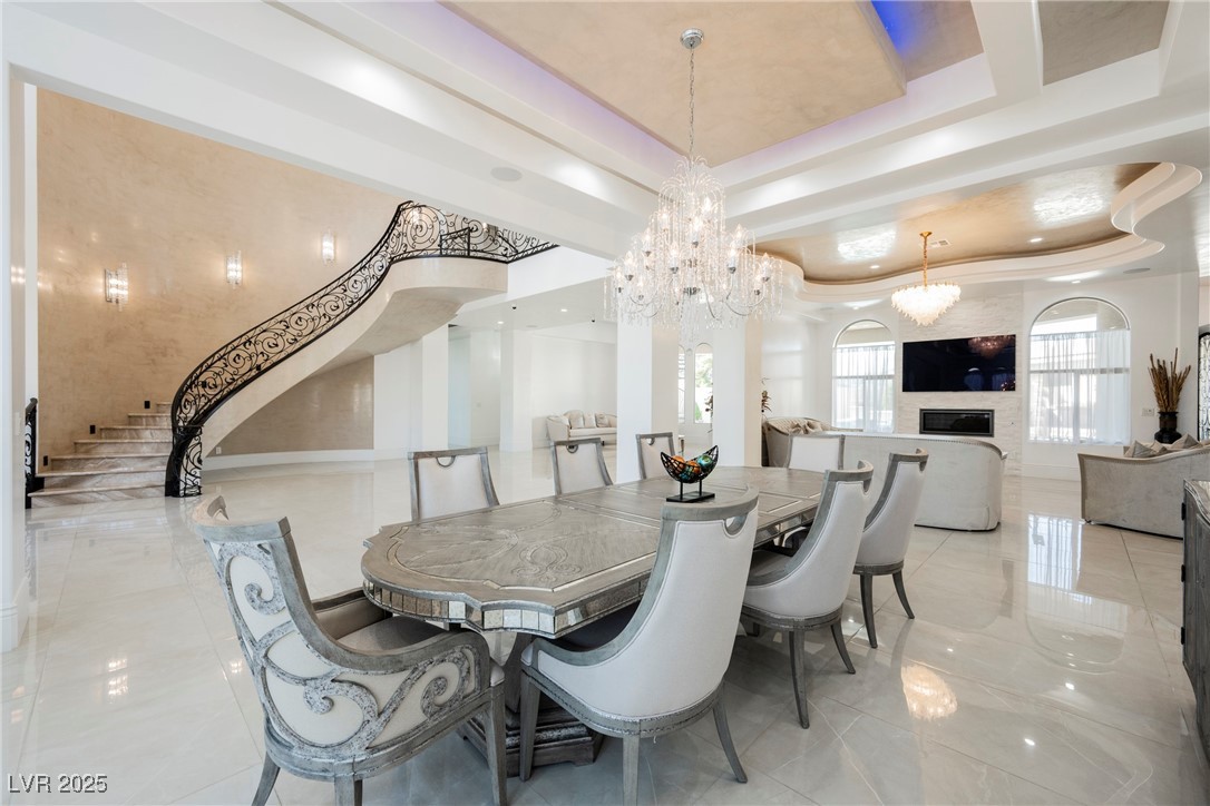 1721 South Tioga Way