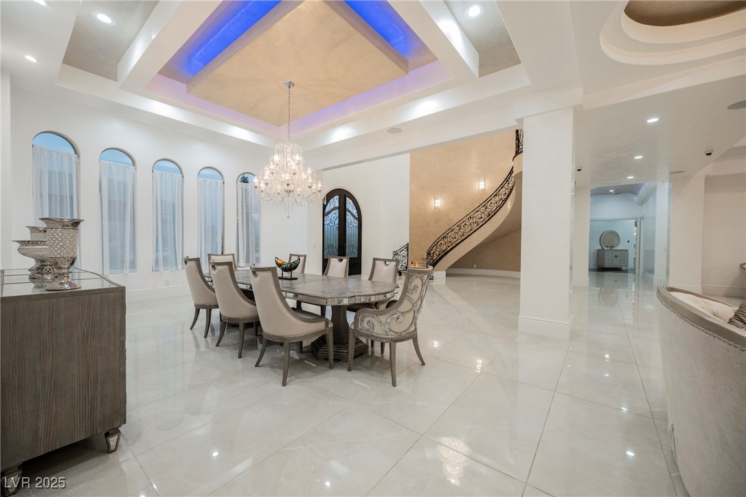 1721 South Tioga Way