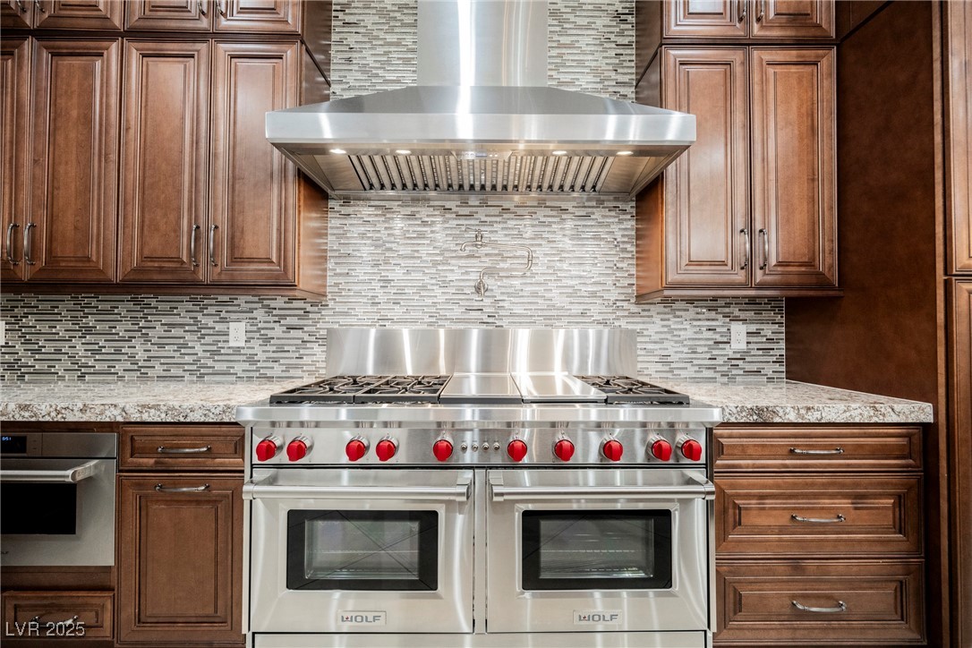 1721 South Tioga Way