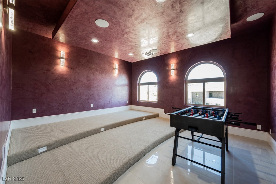 1721 South Tioga Way