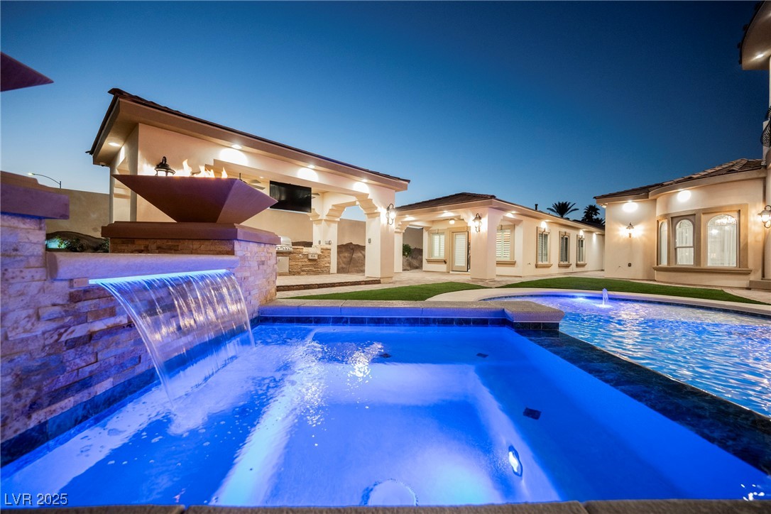 1721 South Tioga Way