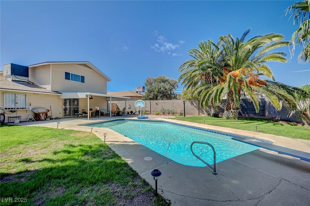 4030 East Twain Avenue