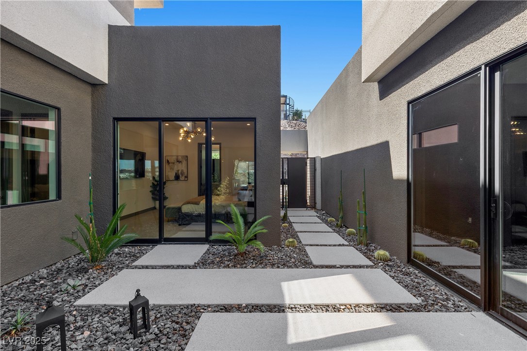 1463 Solitude Ridge Drive