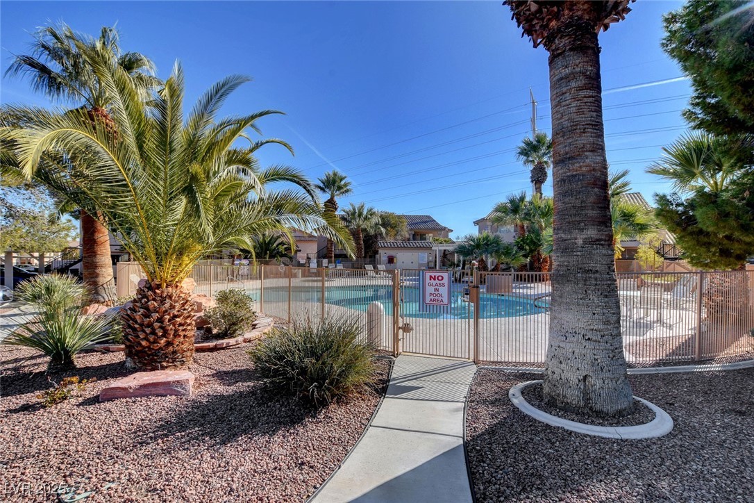 1329 Pinto Rock Lane 102