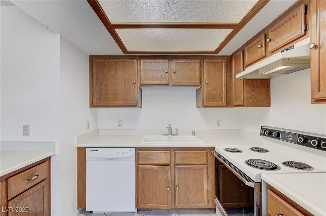 1329 Pinto Rock Lane 102