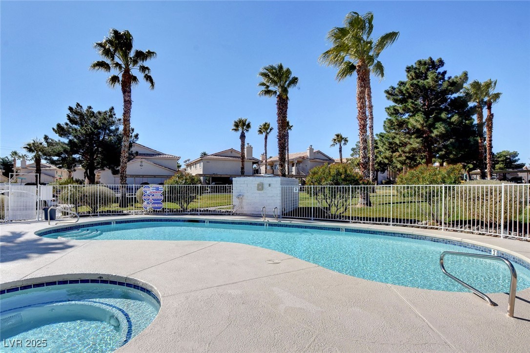 1329 Pinto Rock Lane 102