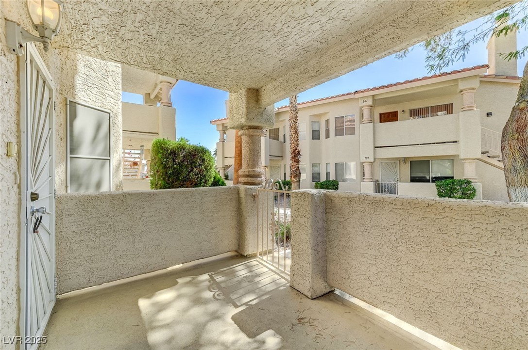 1329 Pinto Rock Lane 102
