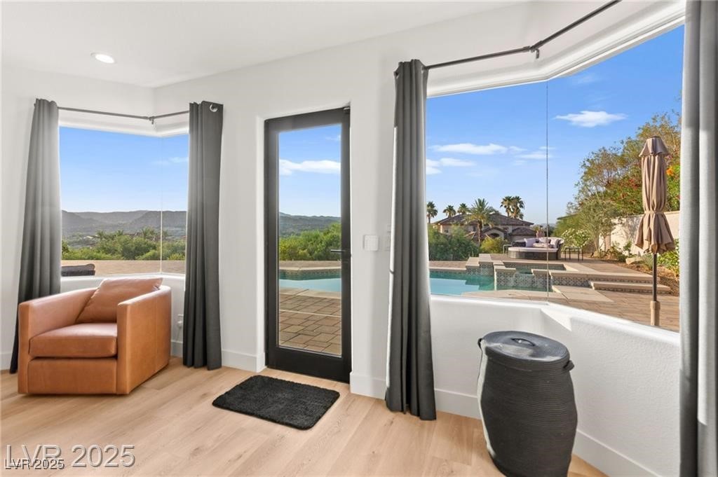 4 Via Vittorio Place