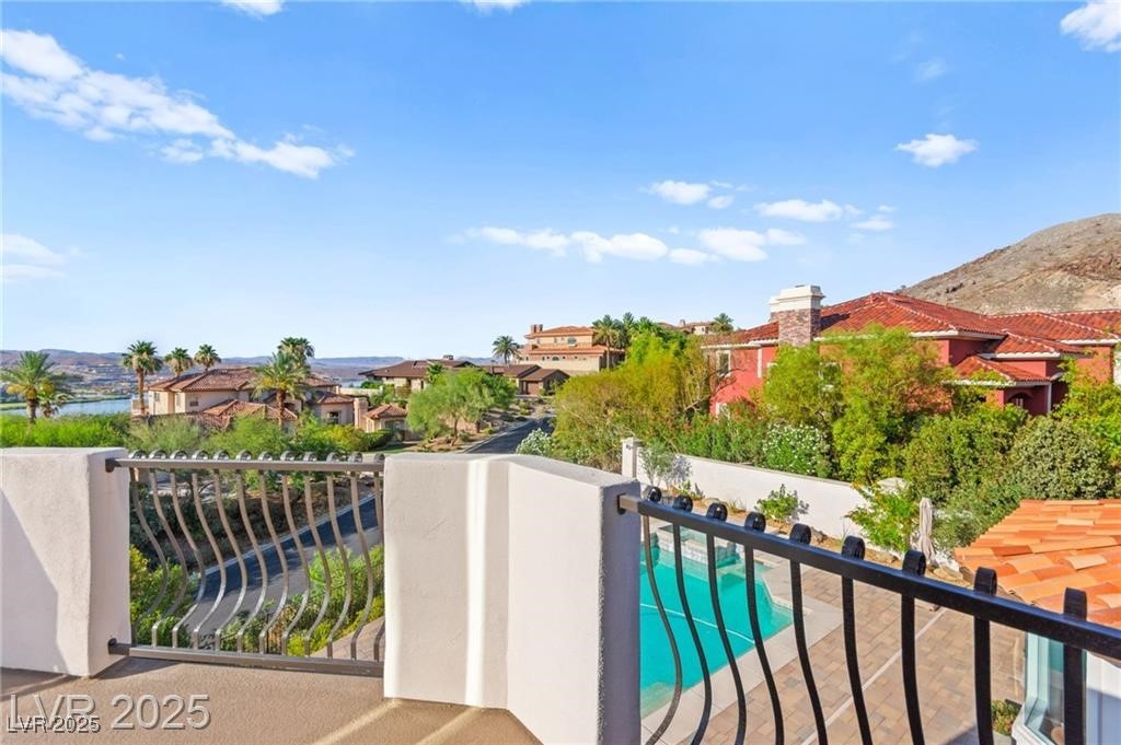 4 Via Vittorio Place