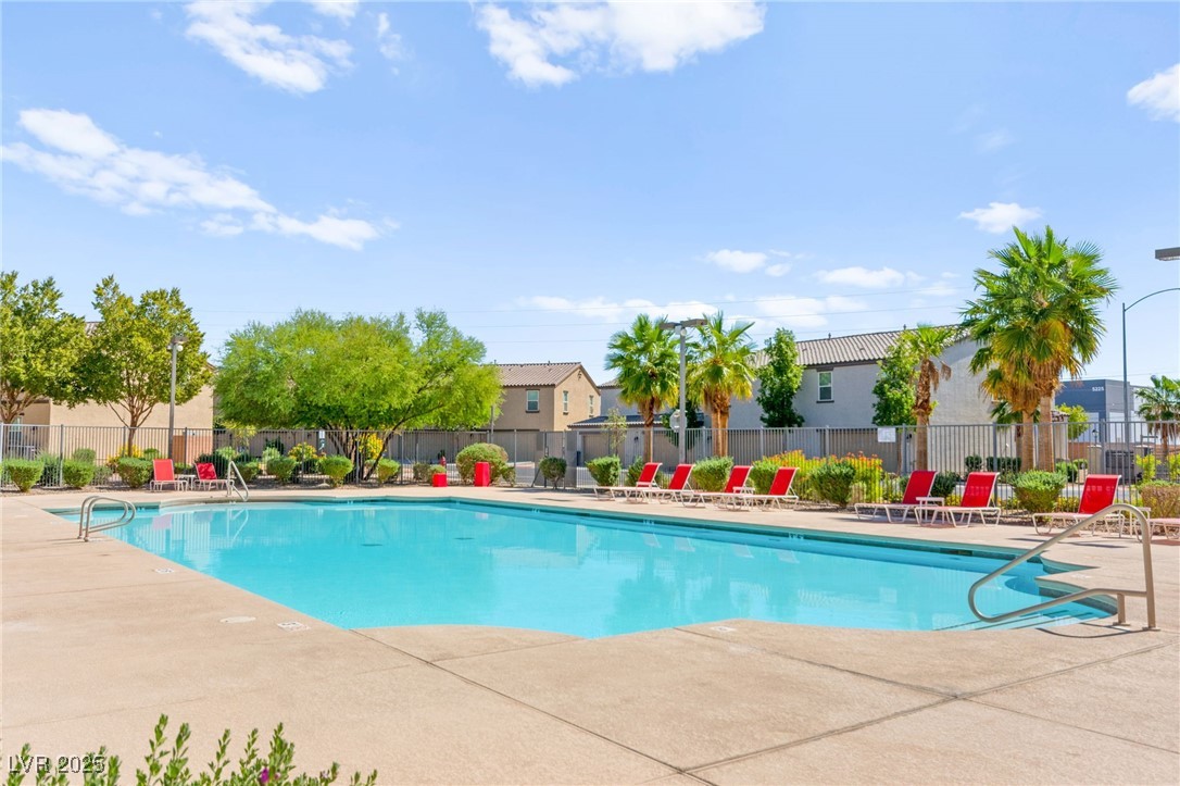 4579 Pencester Street