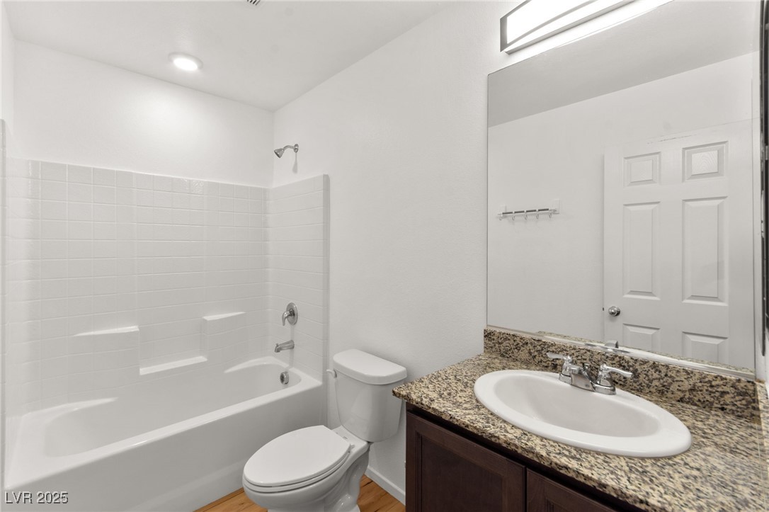 4579 Pencester Street