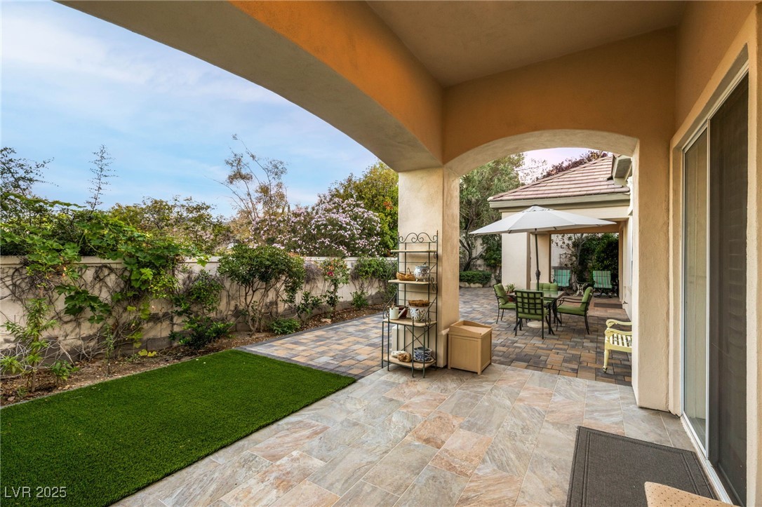 720 Sir James Bridge Way