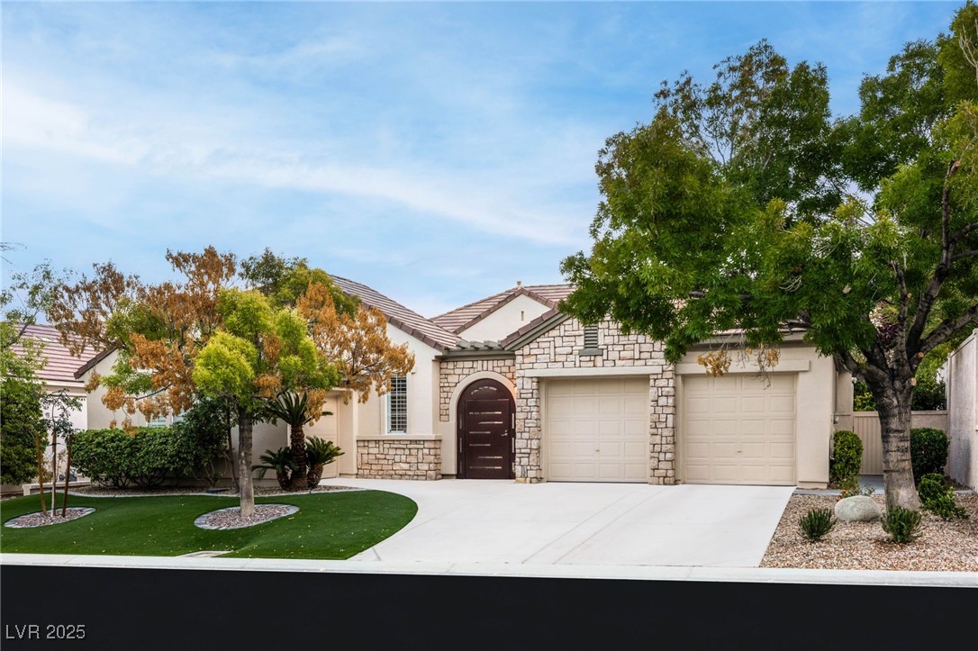 720 Sir James Bridge Way