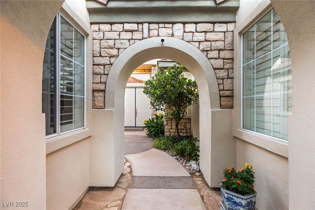 720 Sir James Bridge Way