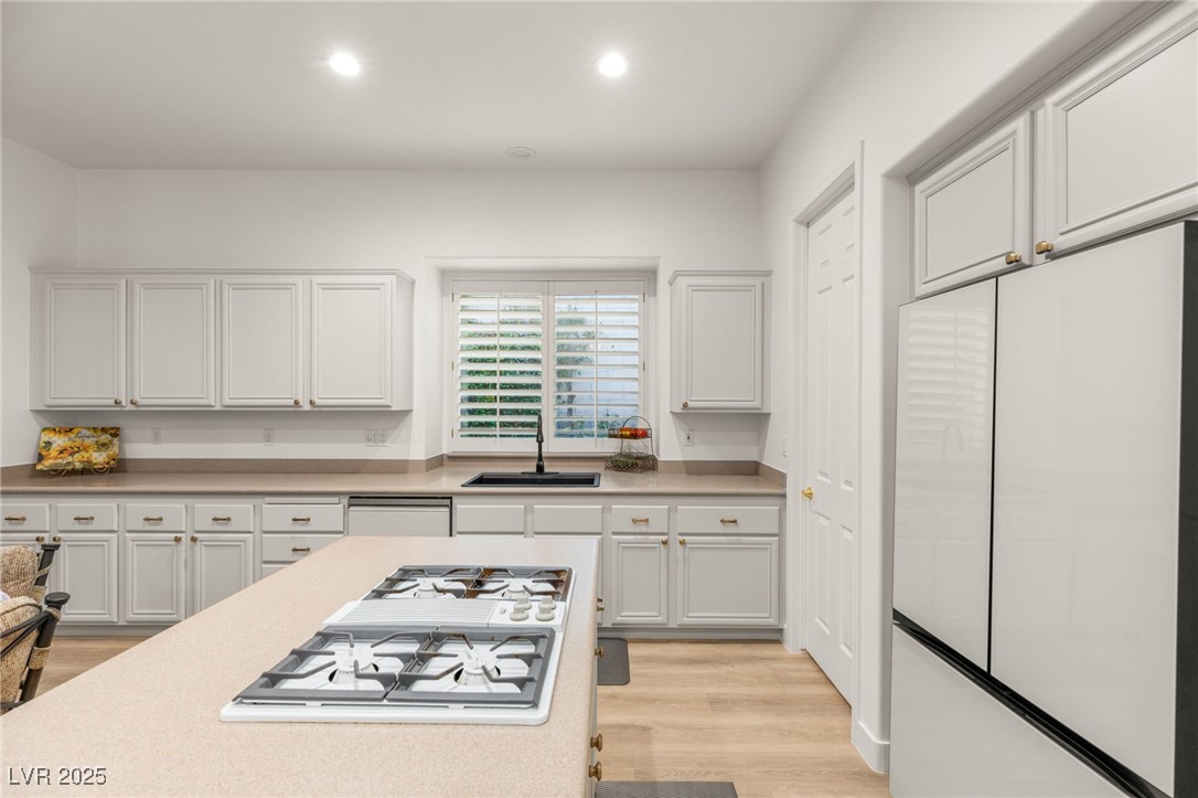 720 Sir James Bridge Way