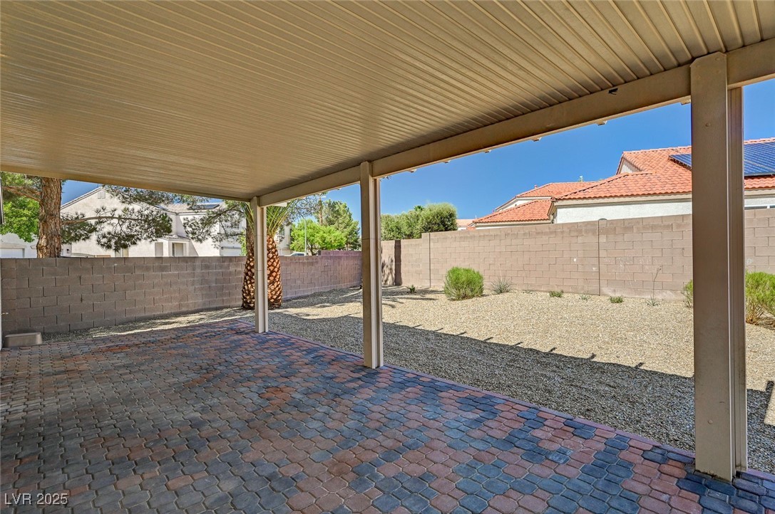 4062 West El Campo Grande Avenue