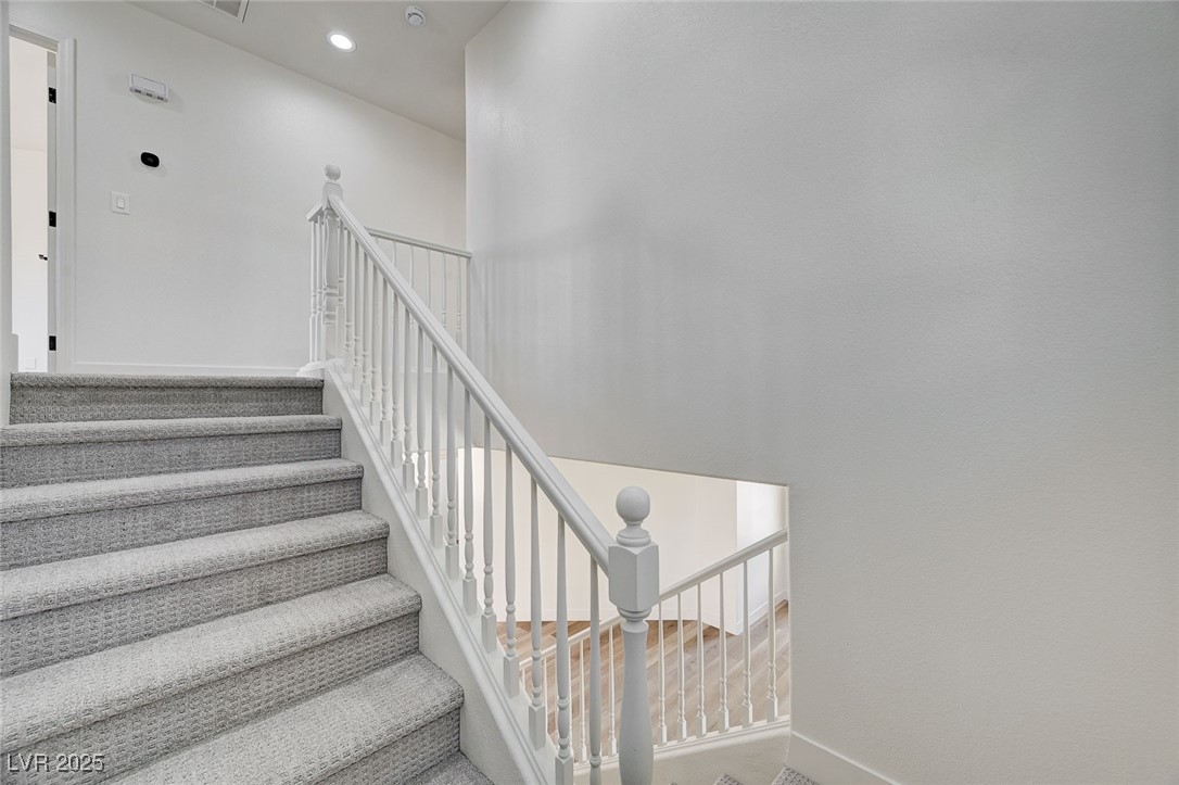4062 West El Campo Grande Avenue
