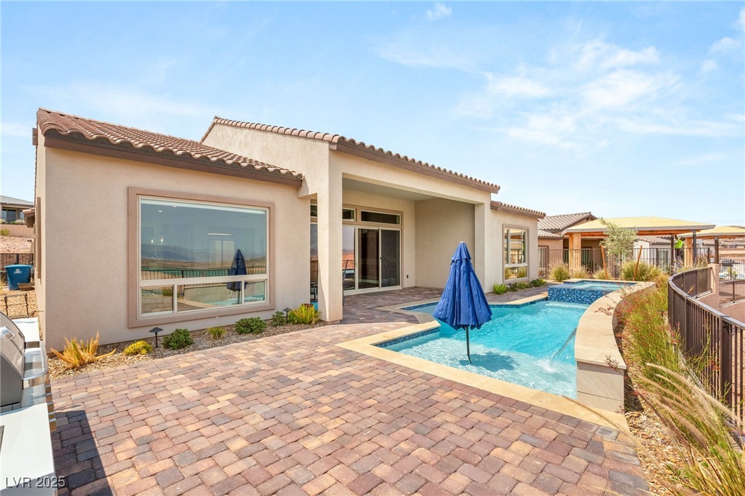 160 Stone Mesa Court