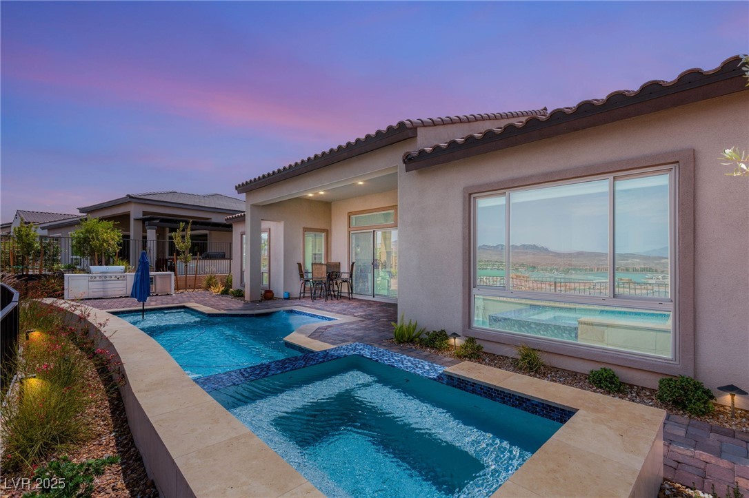 160 Stone Mesa Court