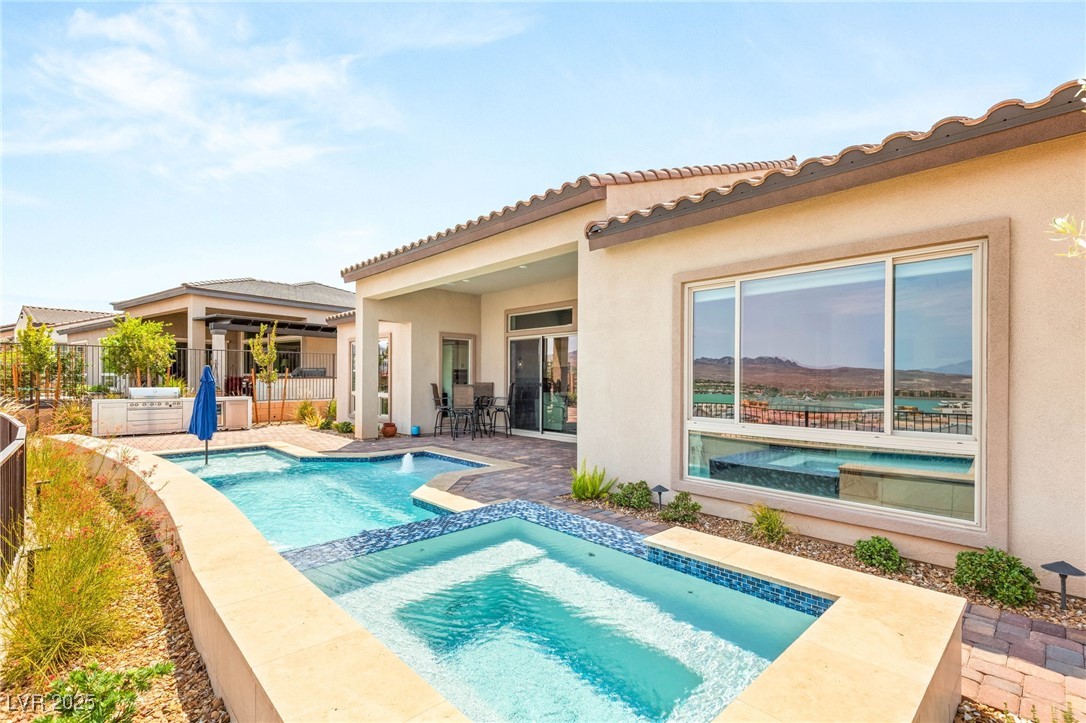 160 Stone Mesa Court