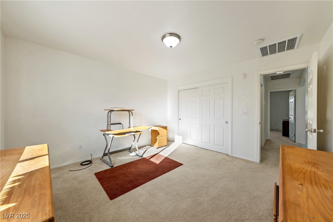 90 Mondale Court