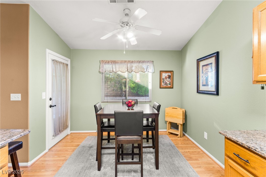 5245 Woodlawn Lane
