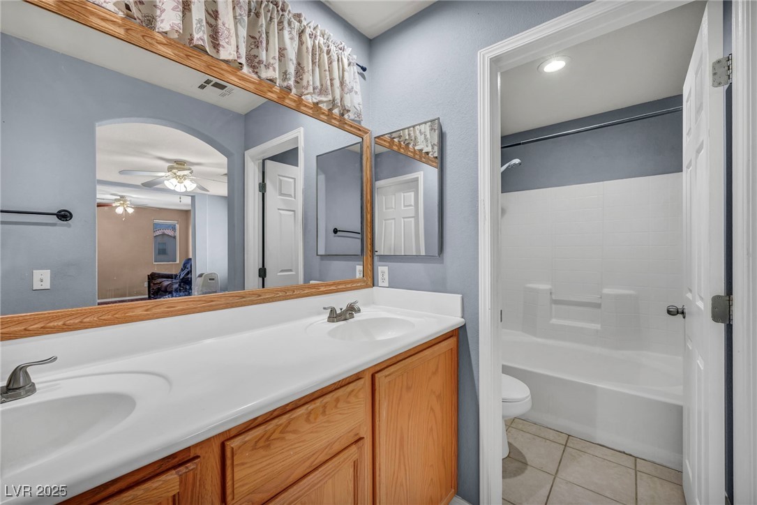 9165 Starling Wing Place