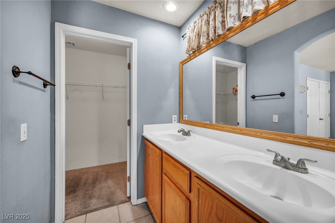 9165 Starling Wing Place