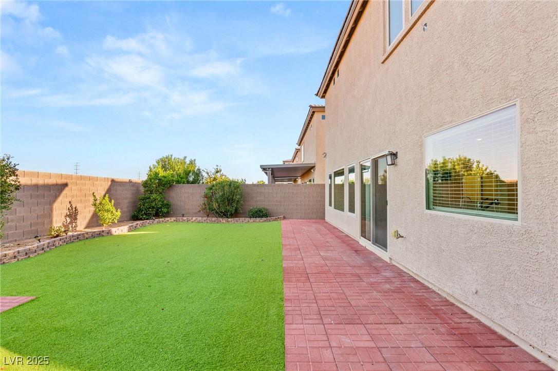 8326 Monroe Bay Street