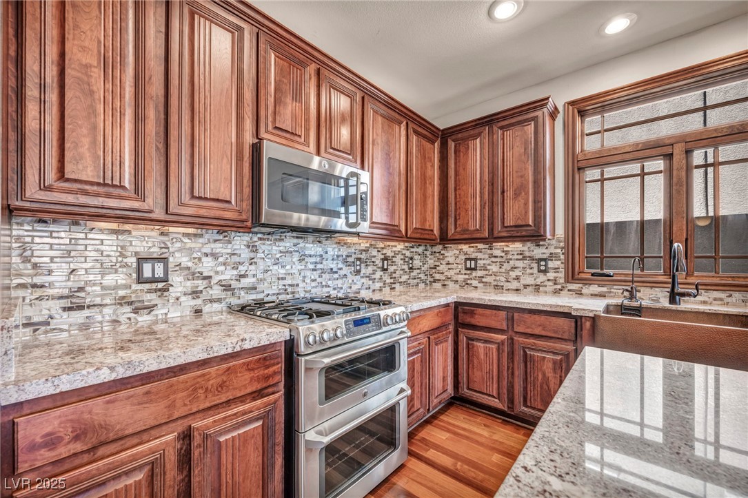 10520 Maystar Lane
