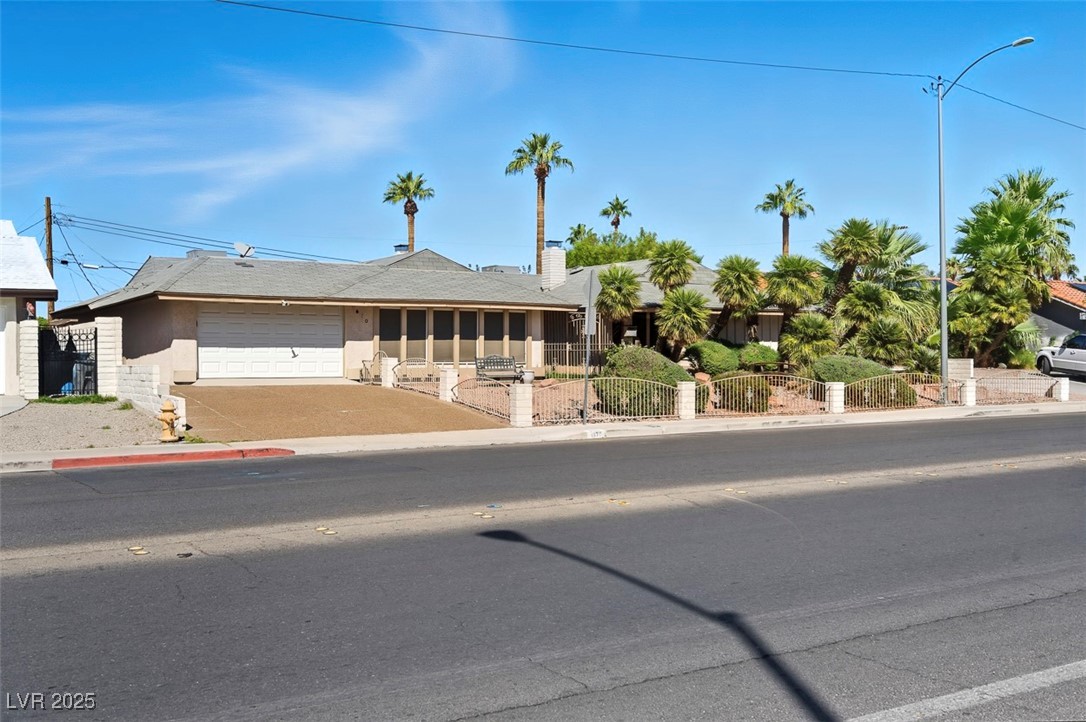 1870 East Viking Road