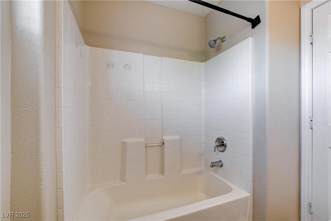 5030 Amber Crossing Street