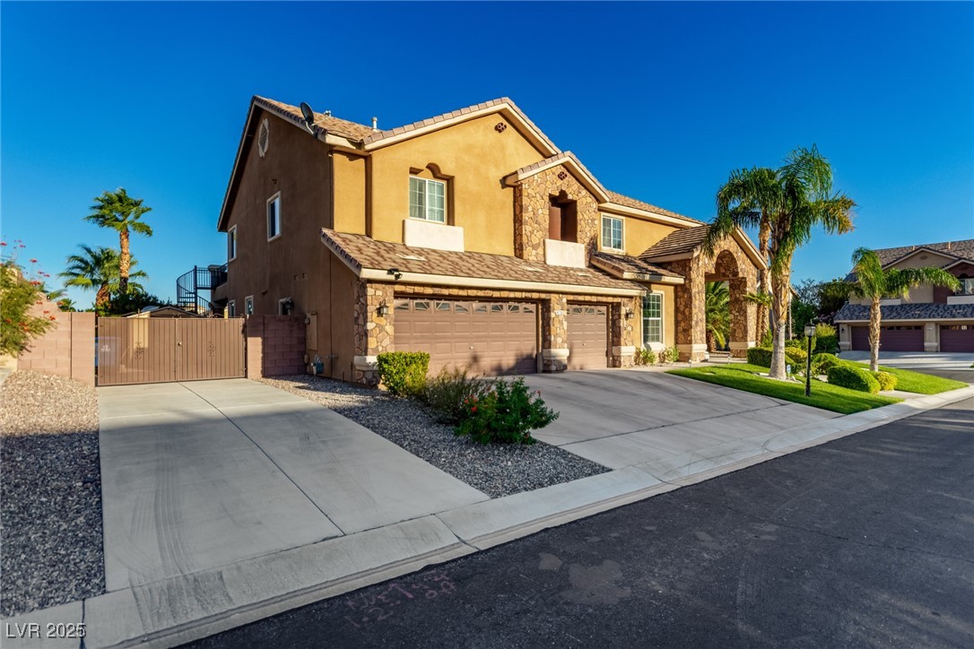 4736 Barcelona Ridge Court
