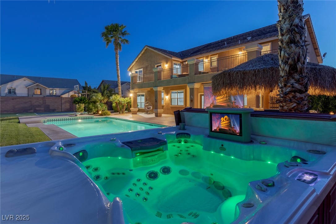 4736 Barcelona Ridge Court