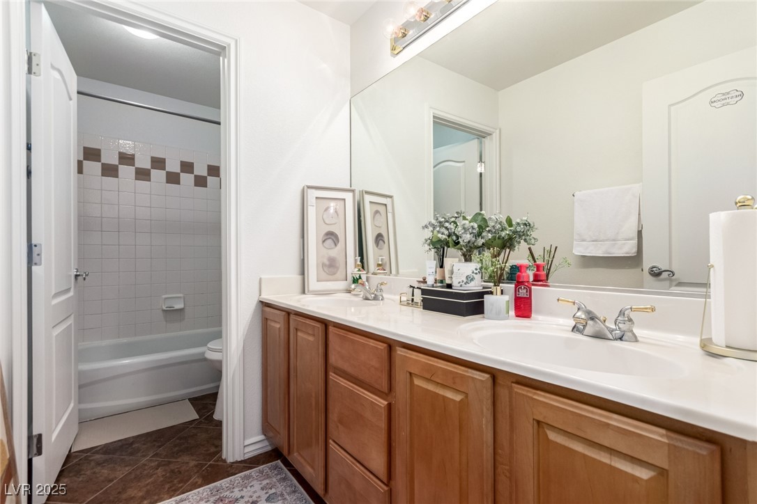 4736 Barcelona Ridge Court