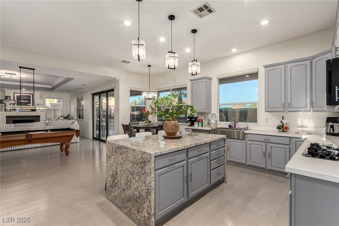 4736 Barcelona Ridge Court