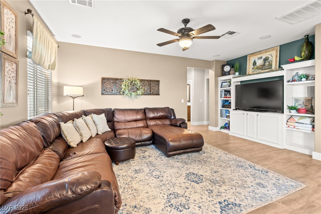 4405 San Gabriel Hill Avenue