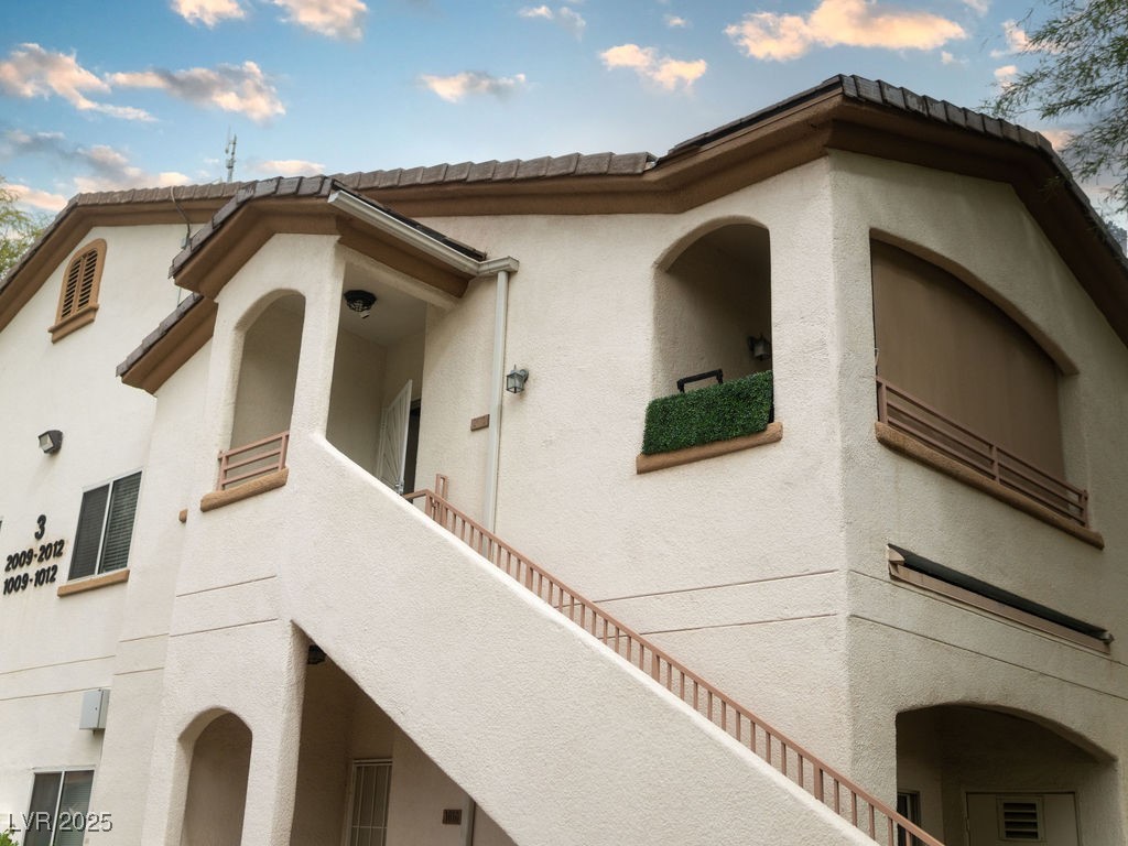 5650 East Sahara Avenue 2010