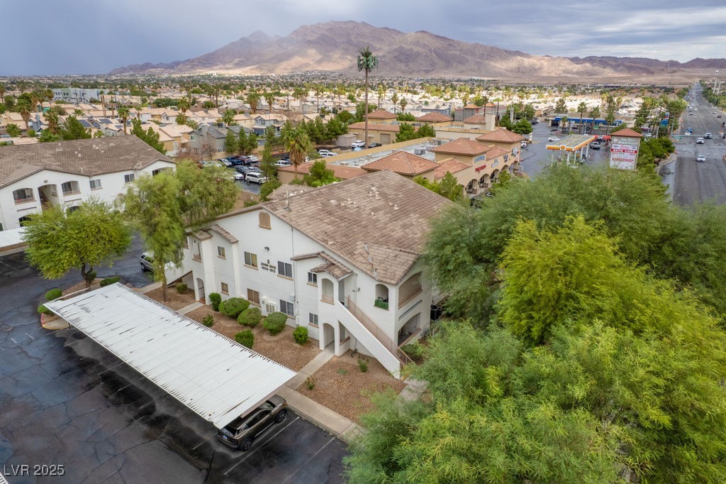 5650 East Sahara Avenue 2010