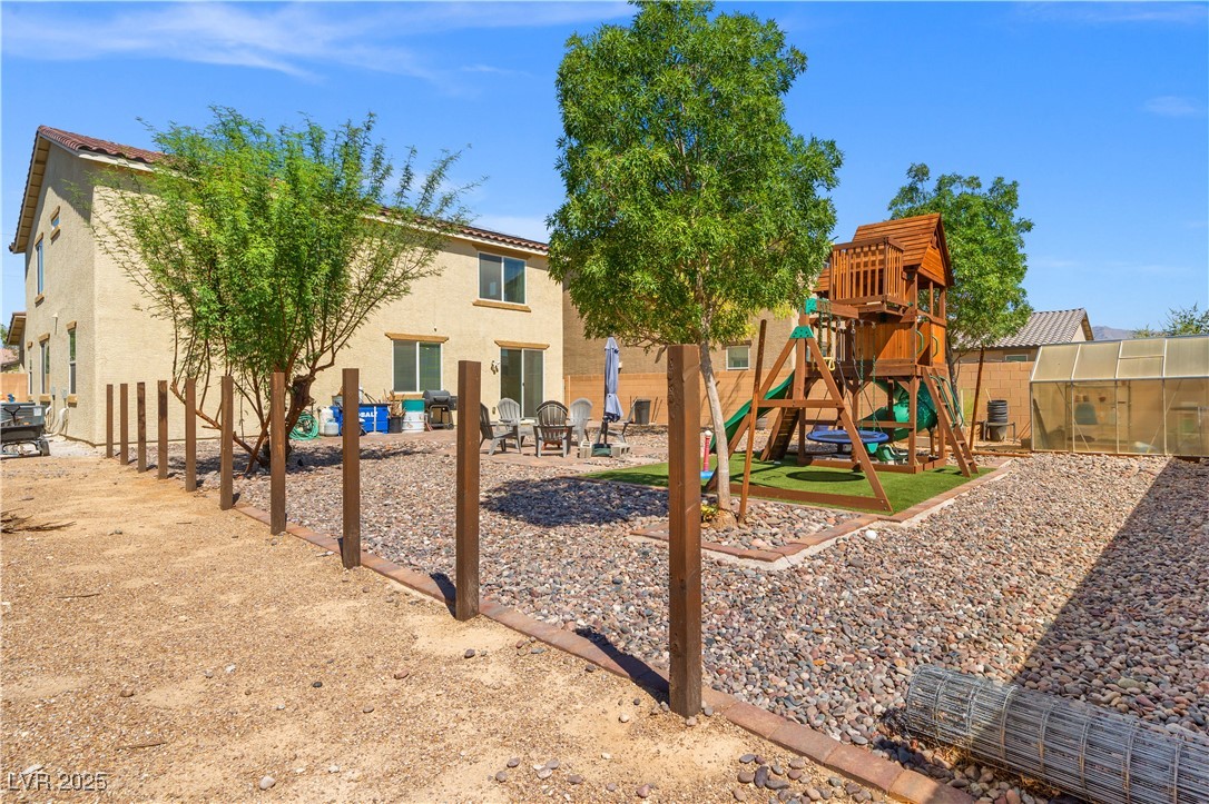 5640 Vermillion Ridge Street