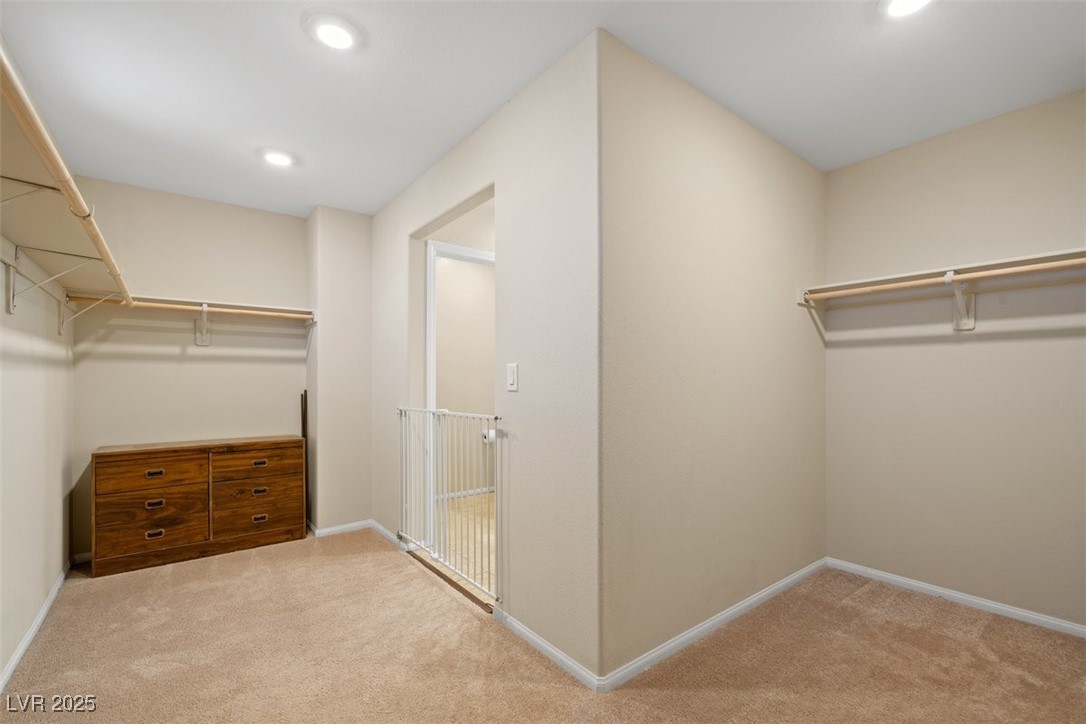 5640 Vermillion Ridge Street